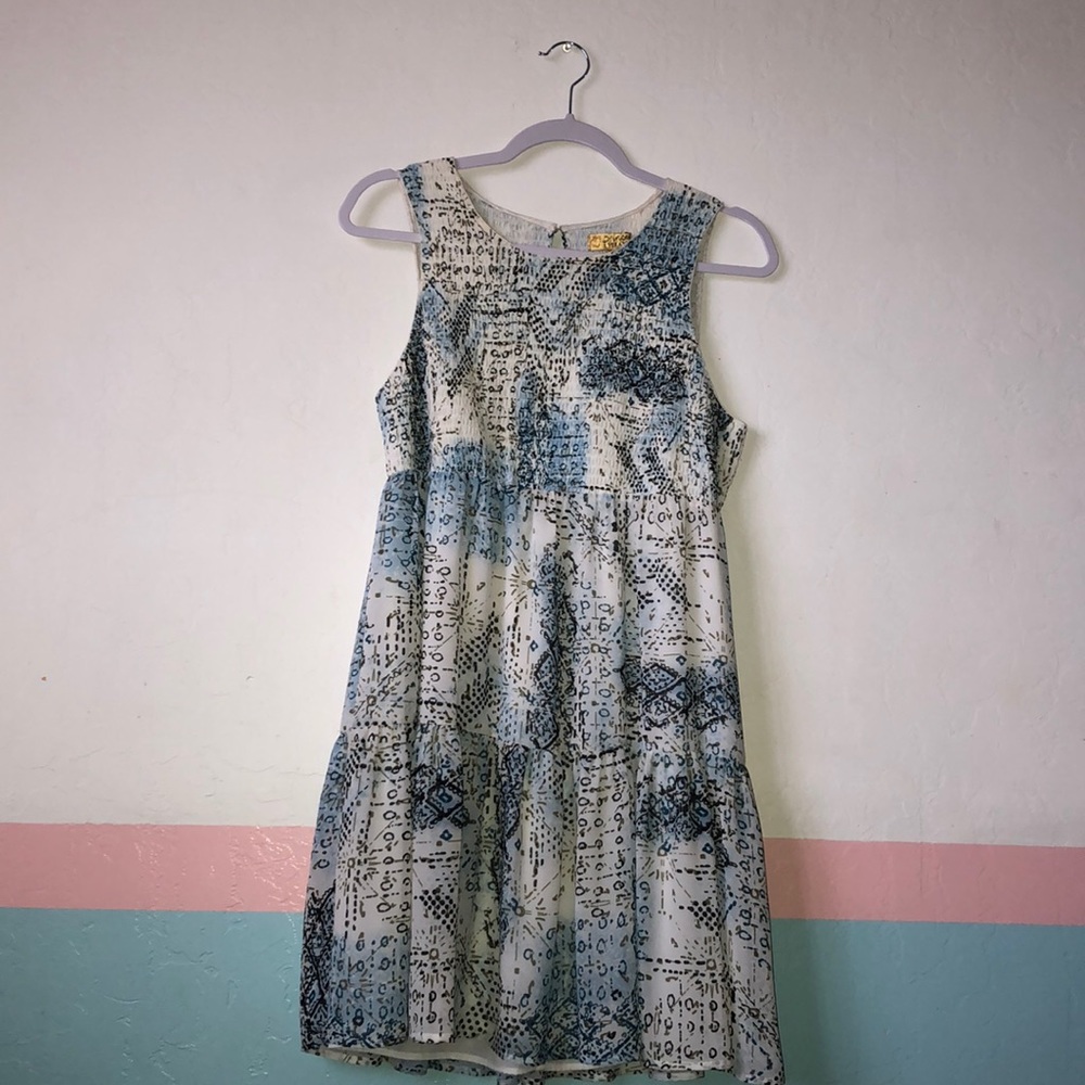 Knee length dress 👗